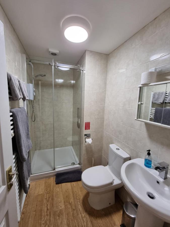 하이브리지 Burnt House Farm B&B 외부 사진
